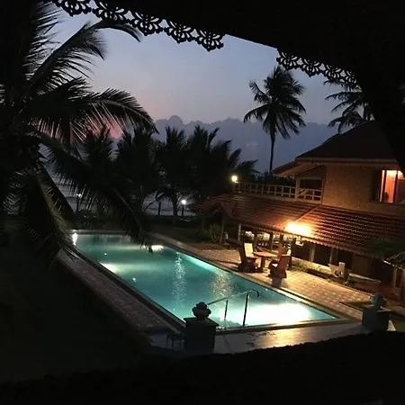 Anjayu Villa - Ayurveda Beach Resort Wadduwa Exterior photo